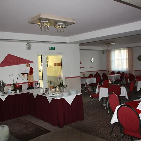 Buergerhof Szálloda 3*