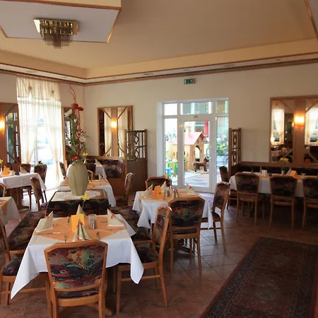 Buergerhof Szálloda 3*