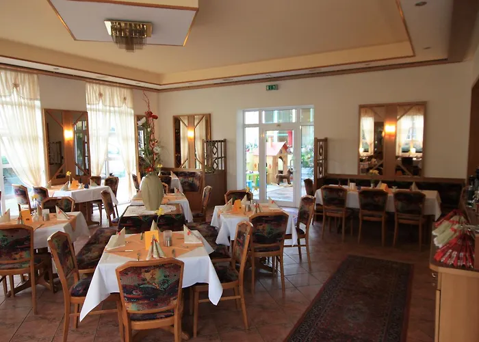 Buergerhof Hotel 3*